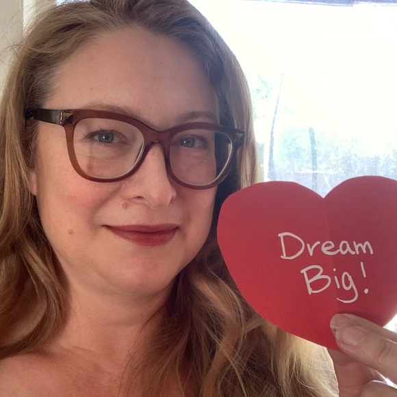 Meet your Posher, Natasha - Picture 5 of 9